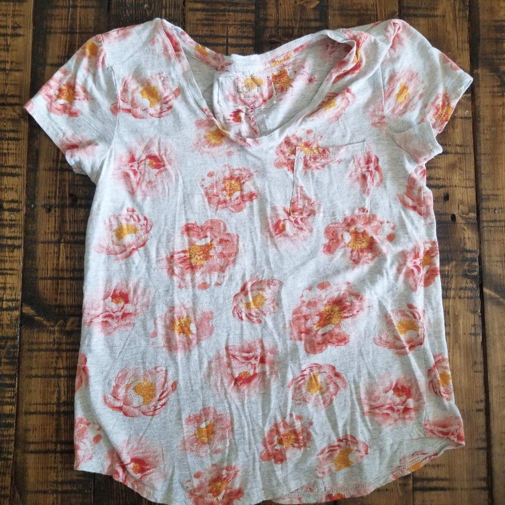 LOFT flower t-shirt